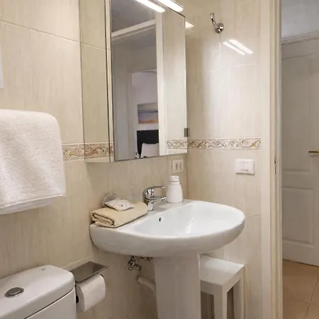 Apartamento Cerca De La Playa Y Jardin