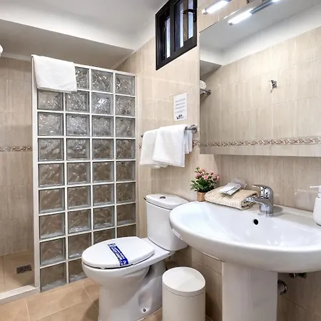 Cerca De La Playa Y Jardin Appartement