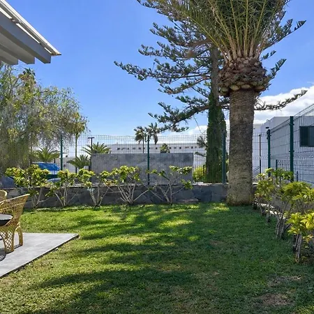 Апартаменты Cerca De La Playa Y Jardin Плая-де-лас-Америкас