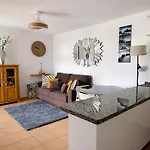شقة Cerca De La Playa Y Jardin *